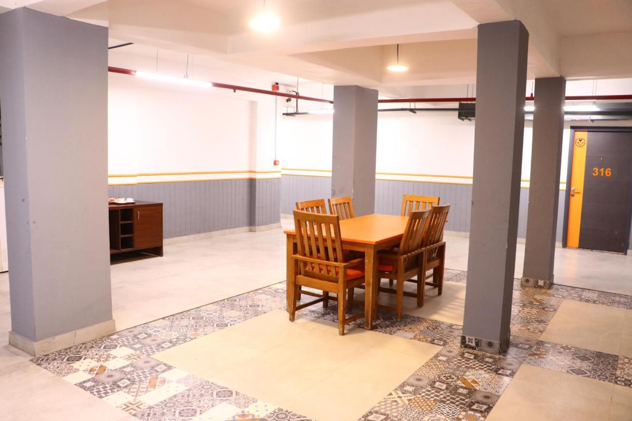 Virohaa Garden Hotel 가지아바드 외부 사진