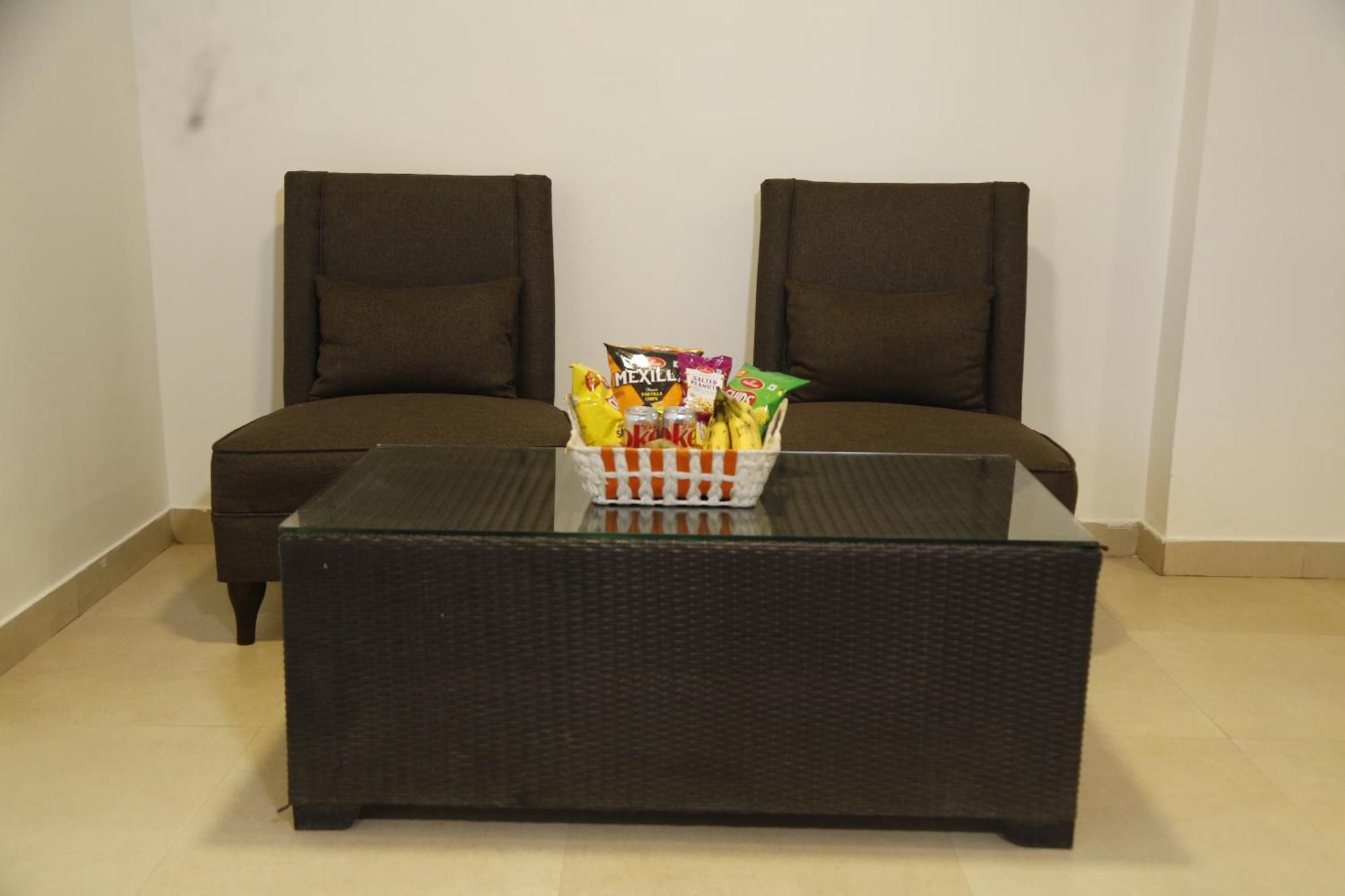 Virohaa Garden Hotel 가지아바드 외부 사진