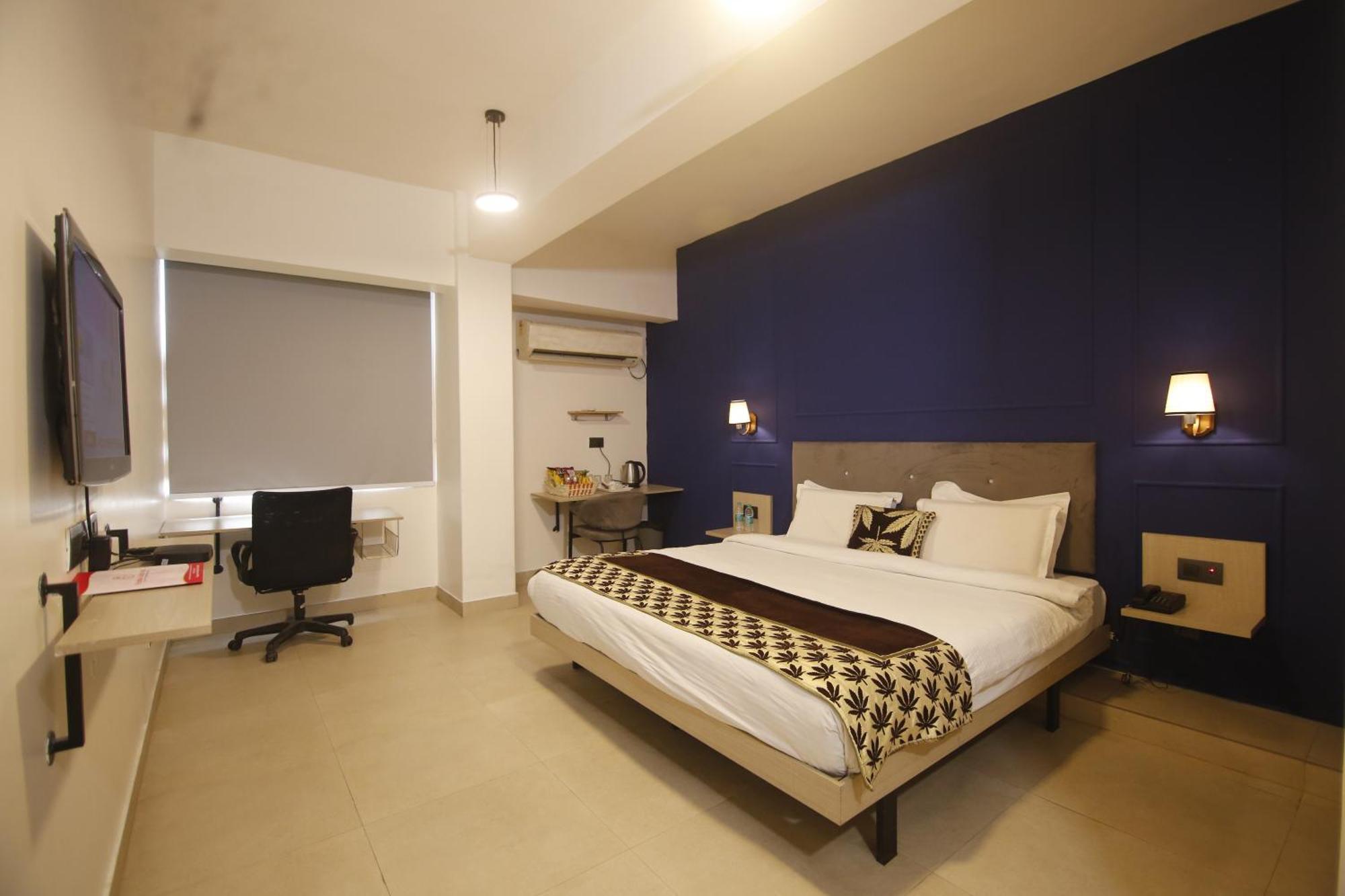 Virohaa Garden Hotel 가지아바드 외부 사진